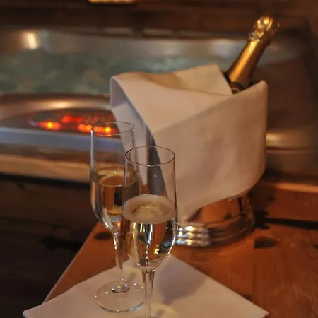 Rendez-vous - Hotel 3*